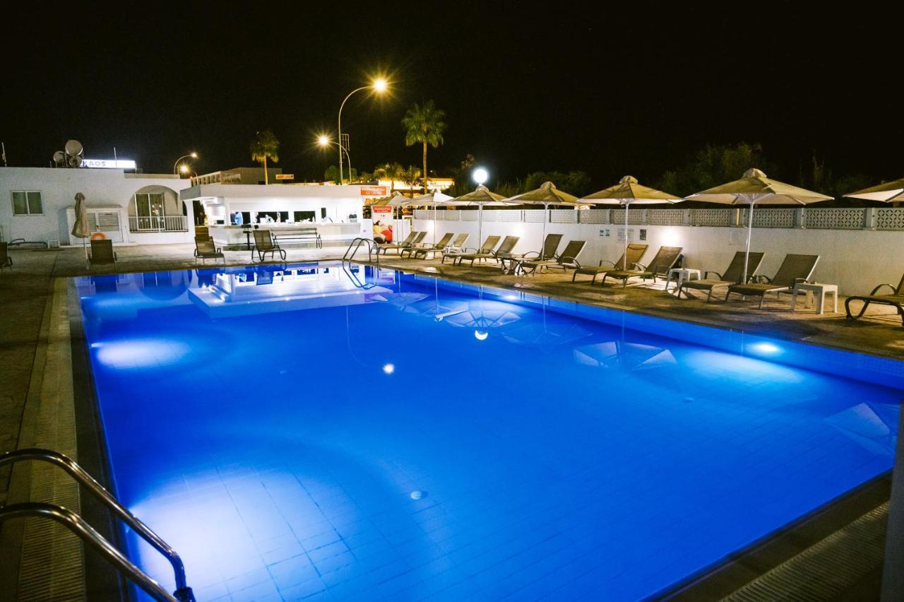 Kaos Hotel Apartments Ayía Nápa Extérieur photo