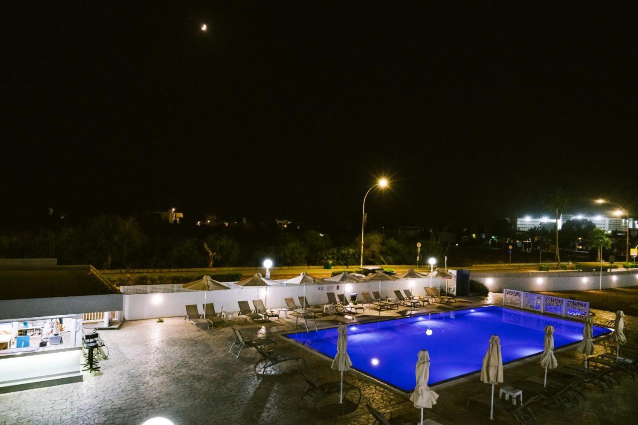 Kaos Hotel Apartments Ayía Nápa Extérieur photo