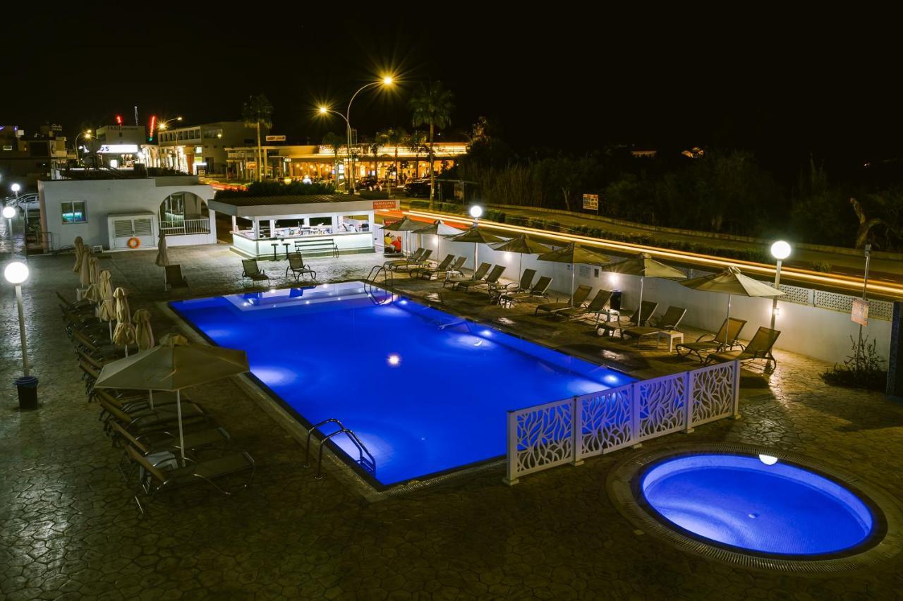 Kaos Hotel Apartments Ayía Nápa Extérieur photo