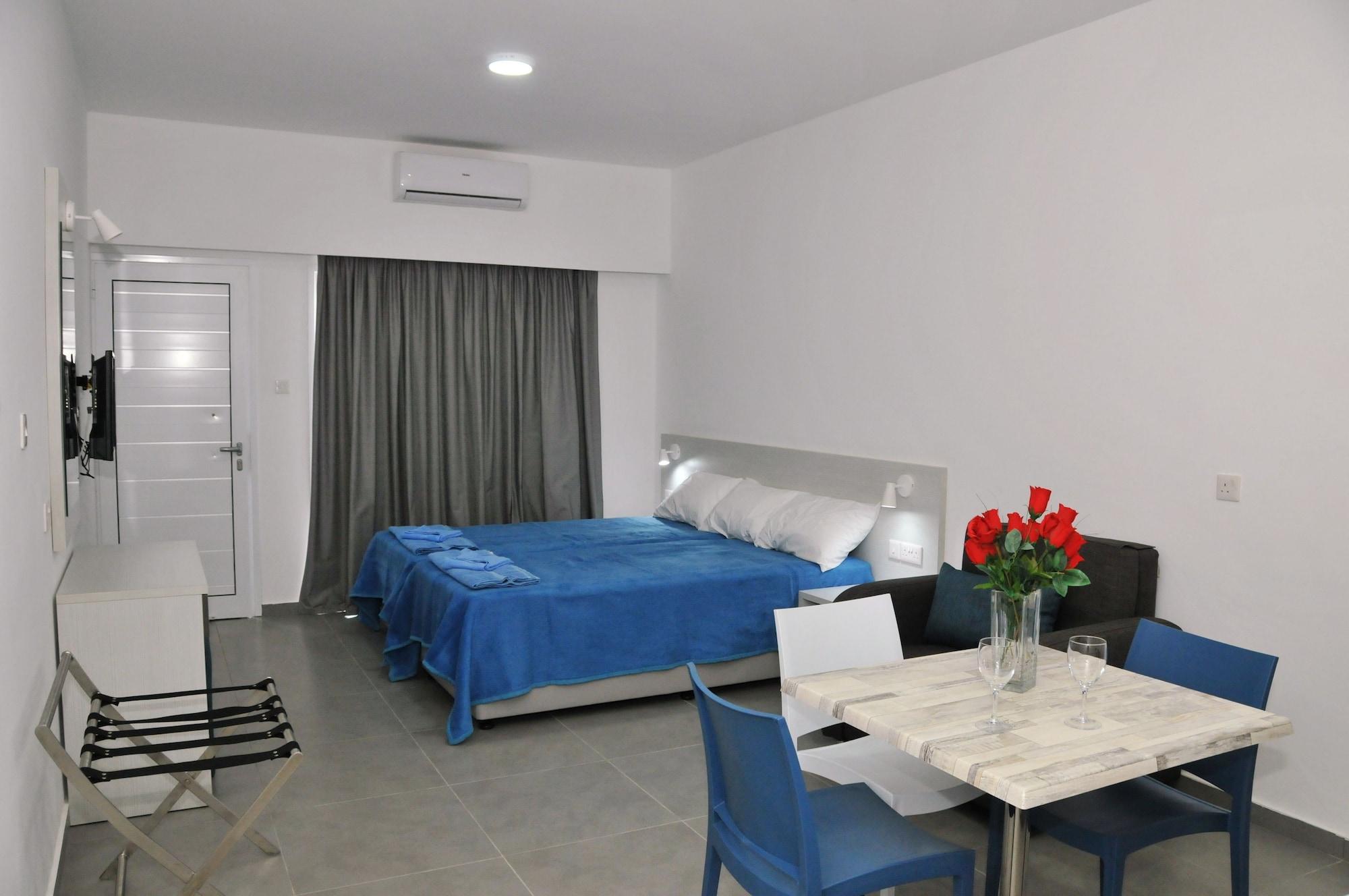 Kaos Hotel Apartments Ayía Nápa Extérieur photo