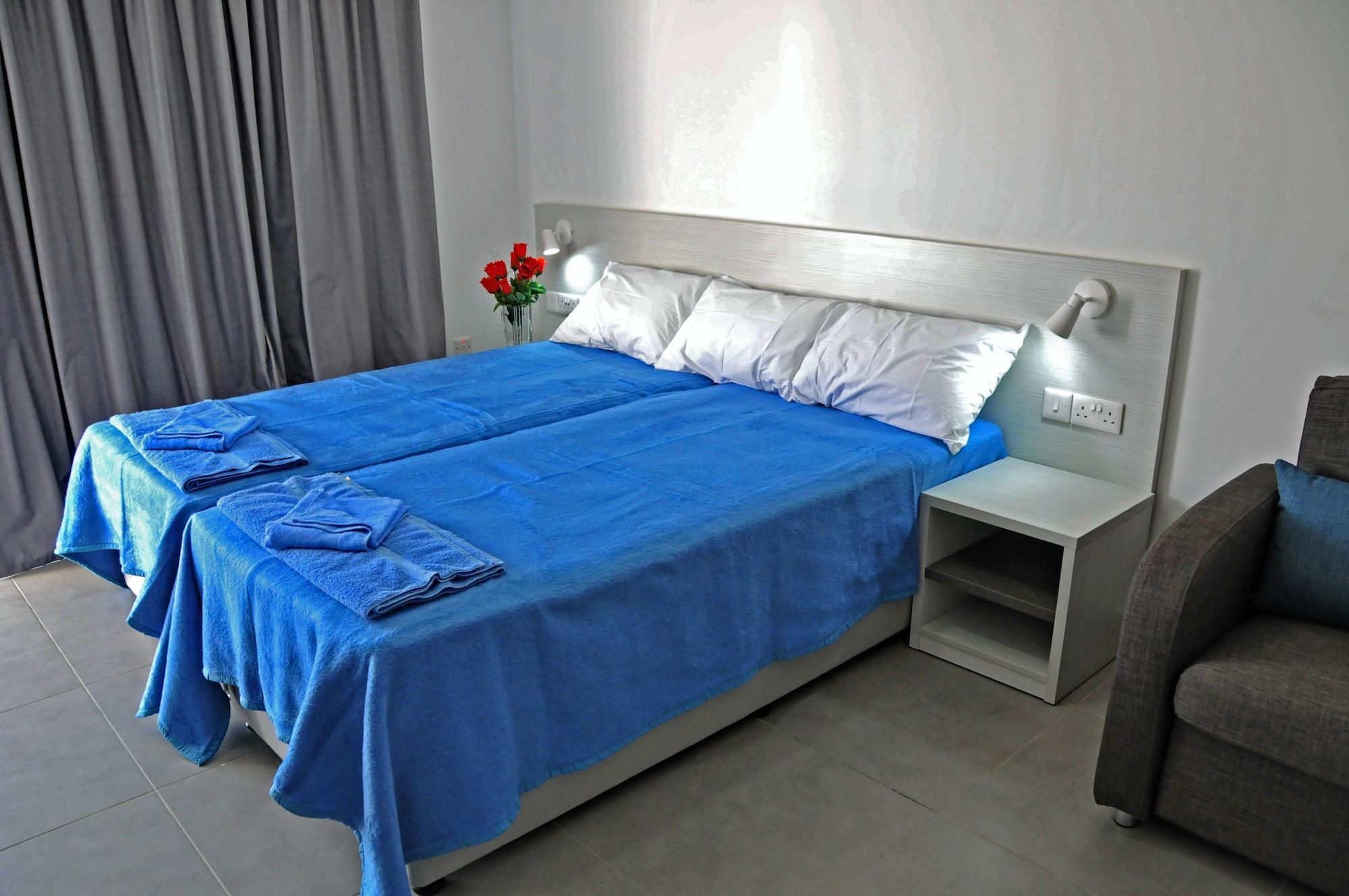 Kaos Hotel Apartments Ayía Nápa Extérieur photo
